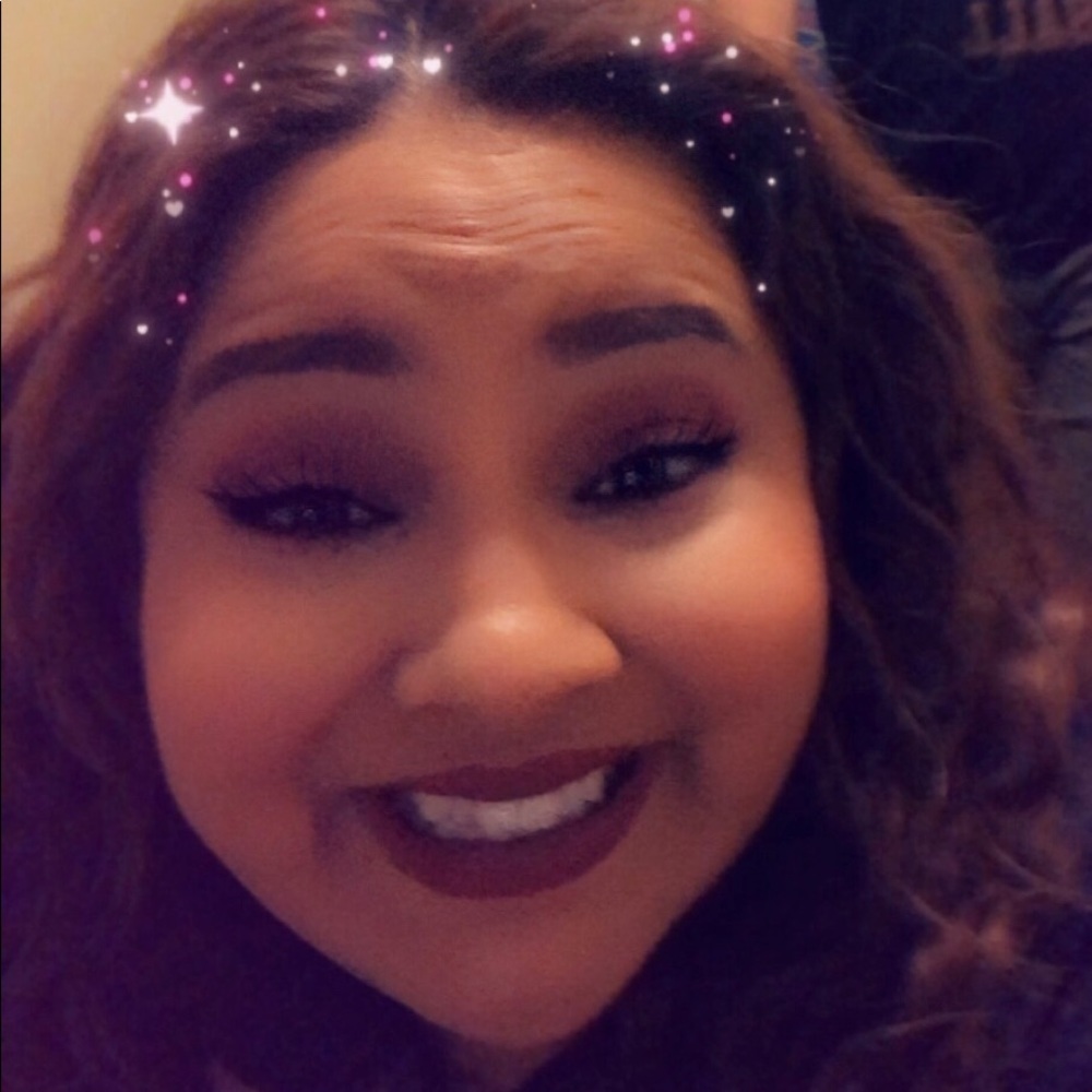 Meet your Posher, Christina